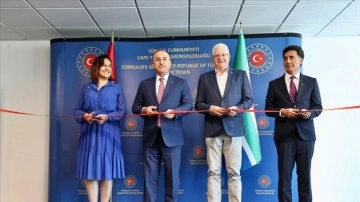 Bakan Çavuşoğlu, Türkiye'nin Cape Town Başkonsolosluğu ofisinin açılışına katıldı