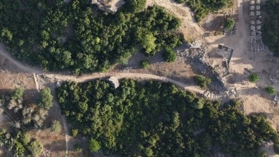 Bakan Ersoy'dan Aspendos'taki 2 bin yıllık Tiyatro Caddesi'ne ilişkin paylaşım: