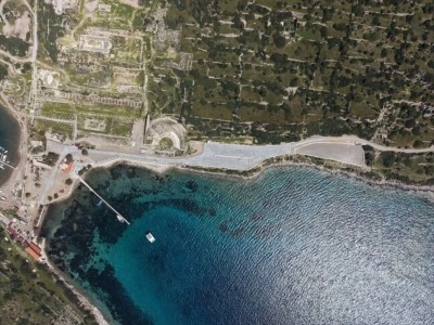 Bakan Ersoy'dan Knidos &Ouml;ren Yeri'nde y&uuml;r&uuml;t&uuml;len &ccedil;alışmalara ilişkin paylaşım