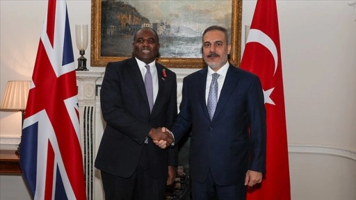 Bakan Fidan, İngiltereli mevkidaşı Lammy ile telefonda görüştü
