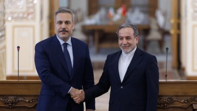 Bakan Fidan, İranlı mevkidaşı Erak&ccedil;i, IKBY Başbakanı Mesrur Barzani ve Başkanı Ne&ccedil;irvan Barzani ile