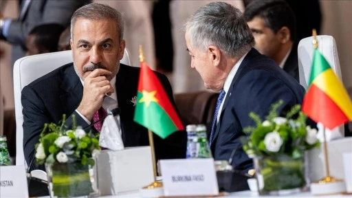 Bakan Fidan Katarlı, Mısırlı, Iraklı ve Pakistanlı mevkidaşlarıyla Doha'da bir araya geldi