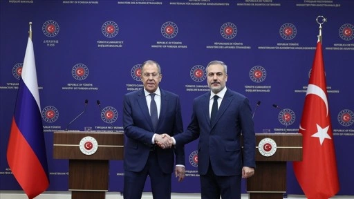 Bakan Fidan, Rus mevkidaşı Lavrov'la İsrail-İran çatışmasına ilişkin telefonda görüştü