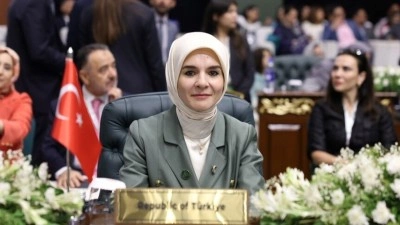 Bakan G&ouml;ktaş: Dile getirilen her s&ouml;z M&uuml;sl&uuml;man kadınların yeni y&uuml;zyıldaki y&uuml;r&uuml;y&uuml;ş&uuml;ne istikamet kazandıracak