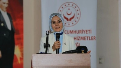 Bakan G&ouml;ktaş: Evlilik kredisinden faydalanan gen&ccedil;lerimize TOKİ'nin sosyal konut projelerinde &ouml;z