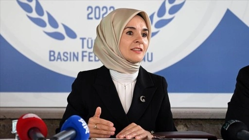 Bakan Göktaş: (Sosyal medya düzenlemesi) Ülkemize özgü bir model çalışıyoruz