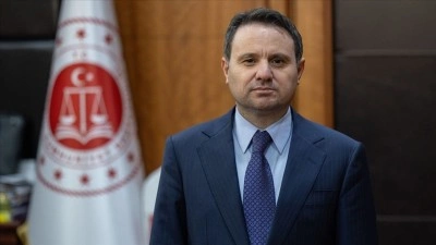 Bakan G&uuml;rlek'ten uyuşturucu operasyonunda silahla yaralanan jandarmaya ge&ccedil;miş olsun mesajı