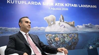 Bakan Kacır: Bug&uuml;ne dek 10 Antarktika, 6 Arktik bilim seferini T&uuml;rk bilim insanları ger&ccedil;ekleştirdi