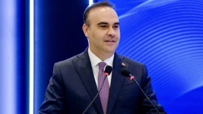 Bakan Kacır, T&Uuml;BİTAK Fen Lisesi mezunlarının YKS başarısını kutladı