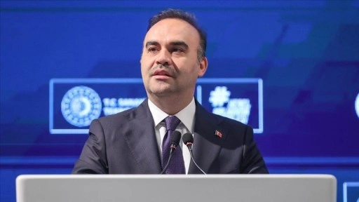 Bakan Kacır, vatandaşların güvenle yolculuk etmeleri için çalıştıklarını belirtti