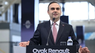 Bakan Kacır: Yatırımların en isabetli adresi olmayı s&uuml;rd&uuml;receğiz