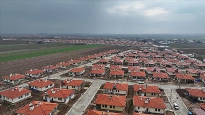 Bakan Kurum'dan Hatay'daki T&uuml;rkiye'nin ilk kırsal uydu kentine ilişkin paylaşım