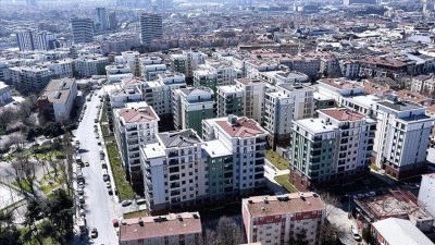 Bakan Kurum, kentsel d&ouml;n&uuml;ş&uuml;mle yenilenen İstanbul'daki Tozkoparan Mahallesi'ni paylaştı