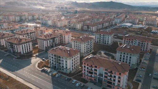 Bakan Kurum, Malatya'da tamamlanan konutların görüntülerini paylaştı