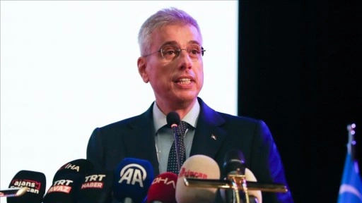 Bakan Memişoğlu: Her hastaneye kreş, anaokulu yapmayla ilgili bir çalışma içindeyiz