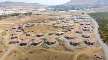 Bakan Özhaseki: Kahramanmaraş'ta 146 bin 918 bağımsız bölümün yapımı devam ediyor