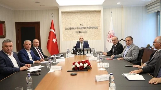 Bakan Işıkhan: İşçilerimize birinci 6 ay için yüzde 24 oranını teklif ediyoruz