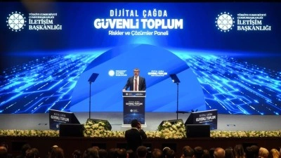 Bakan Tekin: Amacımız &ccedil;ocuklarımızın teknolojiyle kurduğu ilişkileri istikamete kavuşturmak