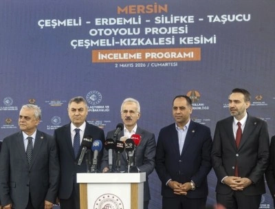 Bakan Uraloğlu: &Ccedil;eşmeli-Kızkalesi Otoyolu'nu tamamladığımızda seyahat s&uuml;resini 18 dakikaya d&uuml;ş&uuml;