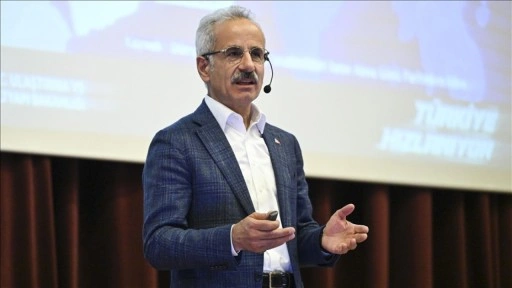 Bakan Uraloğlu: İstanbul'un bütün kuzeyini yeni bir hızlı demir yoluyla bağlamış olacağız