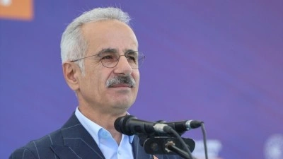 Bakan Uraloğlu, Sivas'ta &Ccedil;amlıbel T&uuml;neli Temel Atma T&ouml;reni'nde konuştu