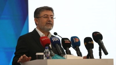 Bakan Yumaklı: 28 u&ccedil;ağımız, 119 helikopterimizle, 14 insansız hava aracımızla orman yangınlarıyla m&uuml;