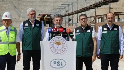 Bakan Yumaklı: Silvan Barajı'nda Eyl&uuml;l 2027 itibarıyla su tutmaya başlıyoruz