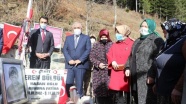 Bakan Zehra Zümrüt Selçuk şehit Eren Bülbül&#039;ün kabrini ziyaret etti