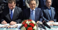 Balıkesir Büyükşehir Belediye Başkanı Ahmet Edip Uğur, Vali Yaman'ı dolandırıcılıkla suçladı