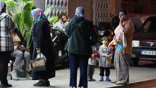 Balıkesir'in Sındırgı ilçesinde 6,1 büyüklüğünde deprem meydana geldi