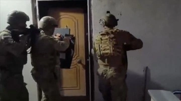 Balıkesir merkezli 'Mahzen-31' operasyonlarında 8 suç örgütü üyesi yakalandı