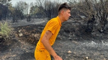 Balıkesir'de çıkan orman yangınına müdahale ediliyor