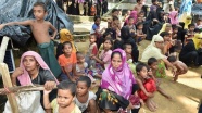 Bangladeş'e sığınan Arakanlı çocuk sayısı 250 bin