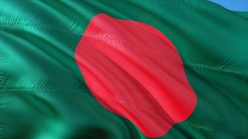 Bangladeş, Hollanda'da Kur'an-ı Kerim'in yırtılmasını kınadı