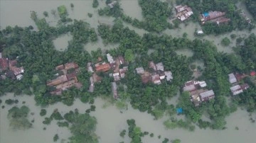 Bangladeş’te muson yağmurlarının neden olduğu sel ve heyelanlarda 7 kişi öldü