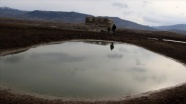Baraj suları çekildi cami kalıntıları gün yüzüne çıktı