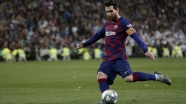 Barcelona, Messi&#039;yi bırakmak istemiyor