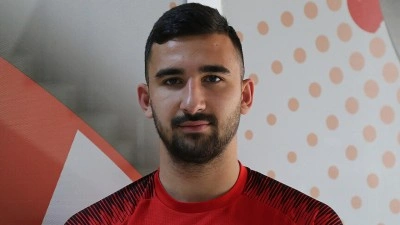 Başakşehir, gen&ccedil; stoper Emin Bayram'ı kadrosuna kattı