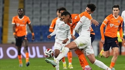Başakşehir ile Antalyaspor gols&uuml;z berabere kaldı