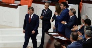 Başbakan Davutoğlu’nu ayakta alkışladılar