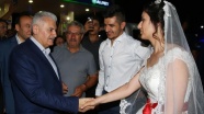Başbakan Yıldırım Kırıkkale'de düğüne katıldı