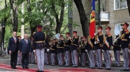 Başbakan Yıldırım Moldova'da resmi törenle karşılandı