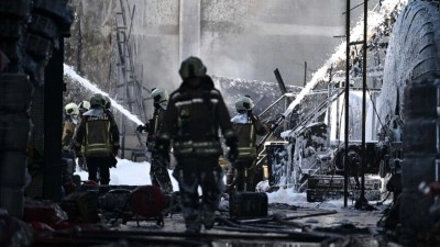 Başkentte atık yağ fabrikasında &ccedil;ıkan yangın kontrol altına alındı