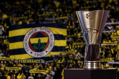 Basketbol Avrupa Ligi Başkanı ile CEO'su Fenerbah&ccedil;e ve taraftarlarından &ouml;z&uuml;r diledi