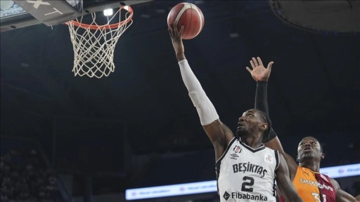 Basketbolda maçlar 13 salonda oynanacak