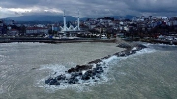 Batı Karadeniz'in doğusunda yarın için fırtına uyarısı