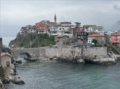 Bayram tatilinde Amasra'yı tercih edenler gastronomi deneyimi yaşadı