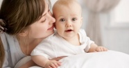 Bebeklerde gözyaşı kanalı tıkanıklığına dikkat