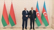 Belarus Cumhurbaşkanı Lukaşenko, Azerbaycan&#039;da Cumhurbaşkanı Aliyev&#039;le bir araya geldi
