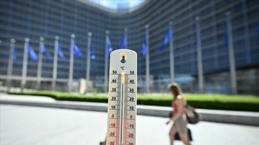 Belçika'da aşırı sıcaklar nedeniyle "turuncu alarm" verildi